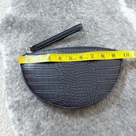 A New Day Faux Alligator Wristlet Clutch - Picture 13 of 13